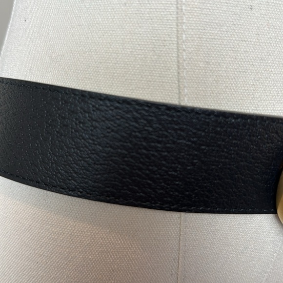 Gucci GG MARMONT WIDE BELT. Black with gold buckle. - Picture 3 of 6